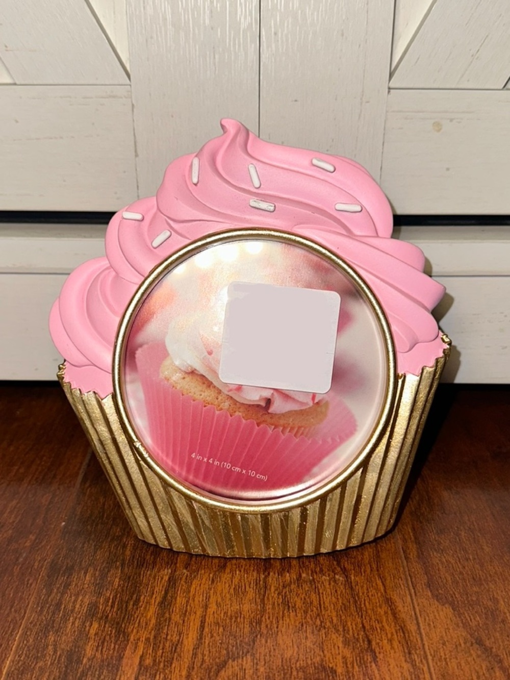 Pink Cupcake with Gold Bottom Picture Frame